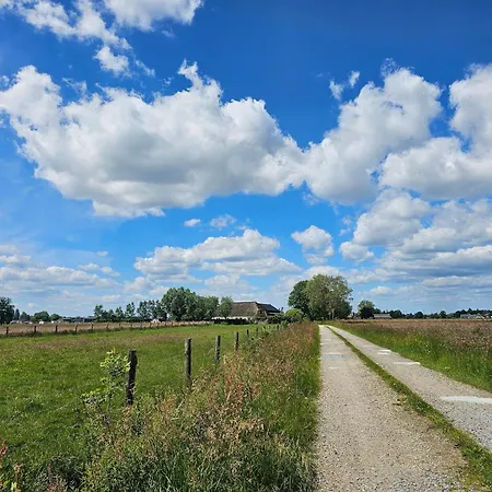 Дом отдыха Stijlvolle Woonboerderij *